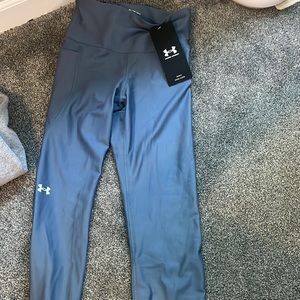 blue under-armor leggings